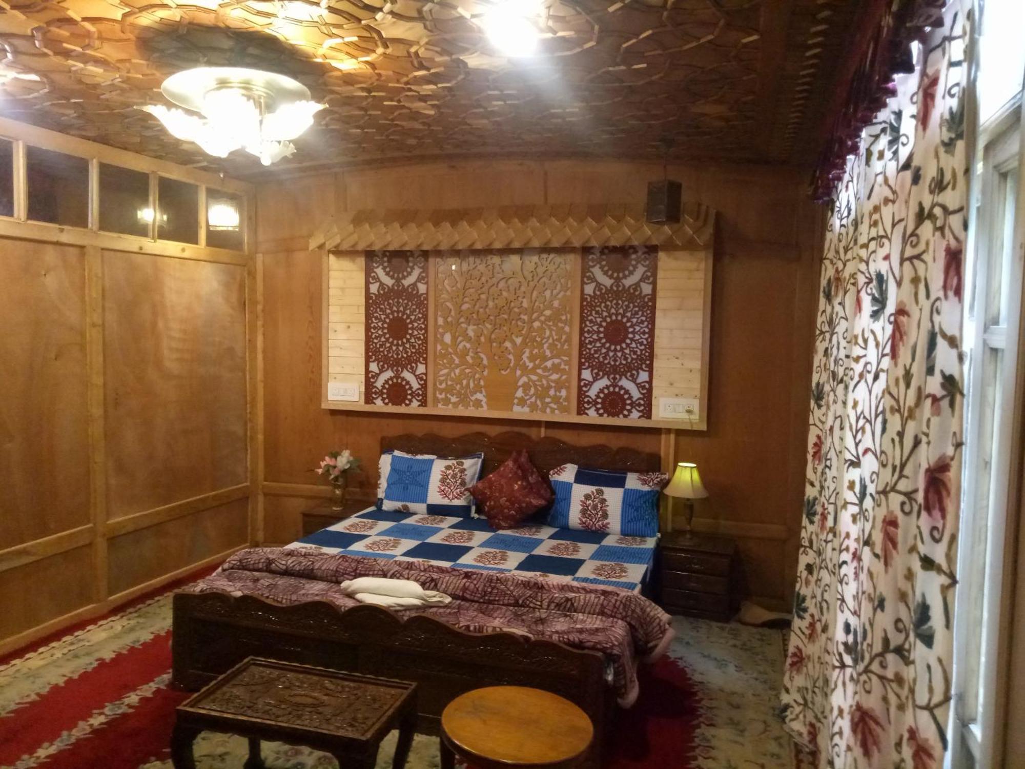 House Boat New Manora Bed & Breakfast Srinagar  Ngoại thất bức ảnh